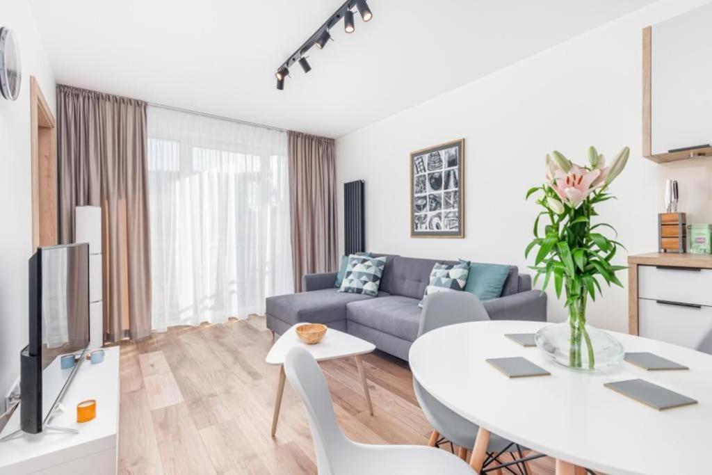 Modern Riverside With Free Parking Space * Szczecin